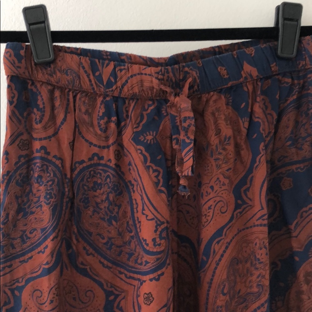 Comfortable Fall Pants - Picture 3 of 3
